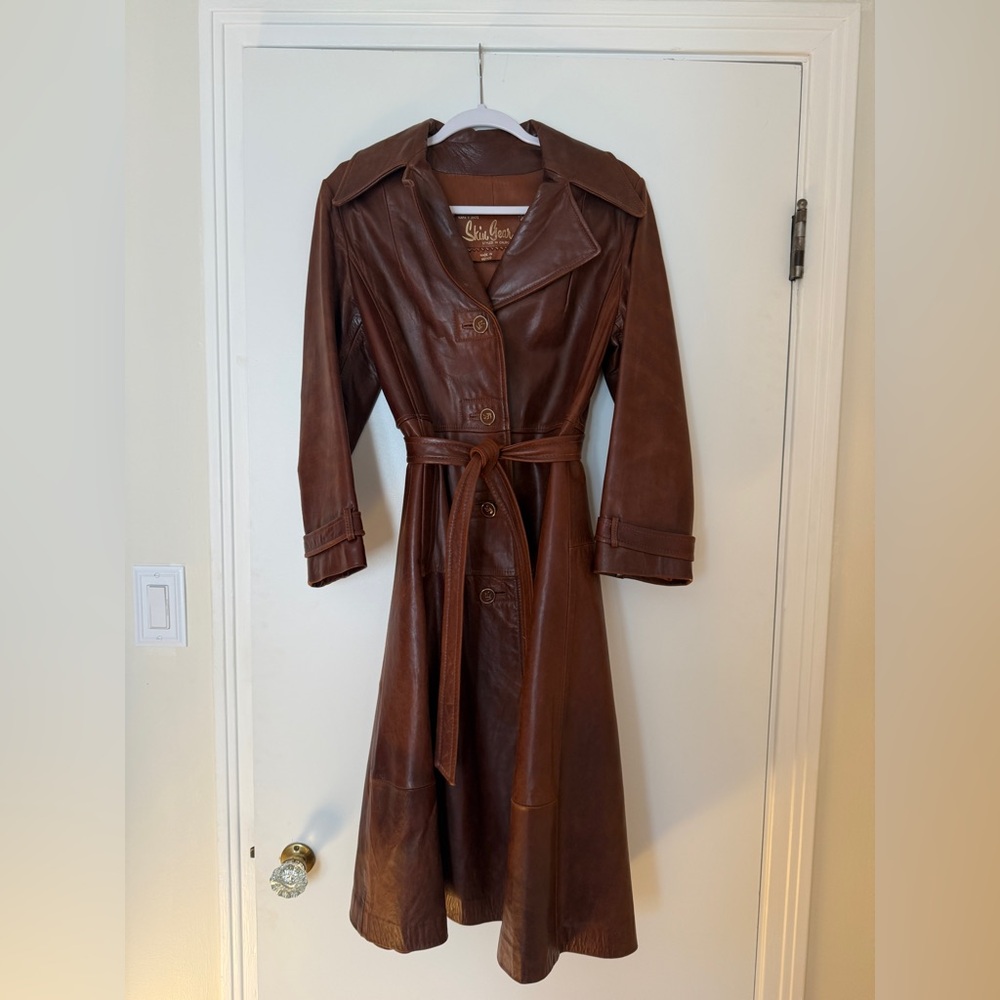 Vintage 1970s Ski Gear Cherry Brown Belted Leather Trench Coat Jacket size xs/s